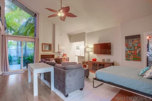 3106 Circa De Tierra, Encinitas CA  92024-6905 exterior