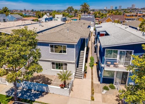 1544 Miramar Dr, Newport Beach, CA 92661-1440