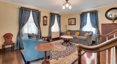 206 South St, Greenport, NY 11944-1621