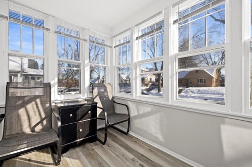 1937 95th St, Milwaukee WI  53227-1414 exterior