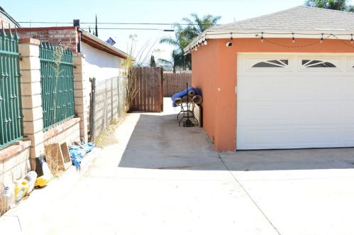 2942 Avalon St, Riverside CA 92509-2015 exterior