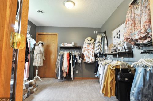 232 Arnica Dr, Minnetrista MN  55388 exterior