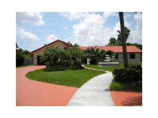 12720 37th St, Miami, FL 33175-2832