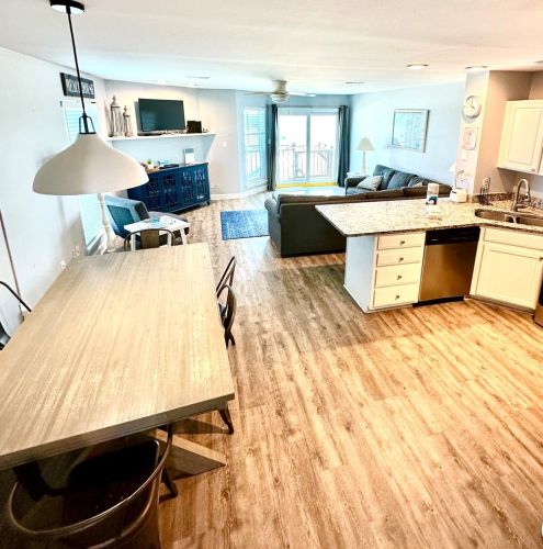 1804 Gulf Bch Dr, Saint George Island FL  32328-2827 exterior