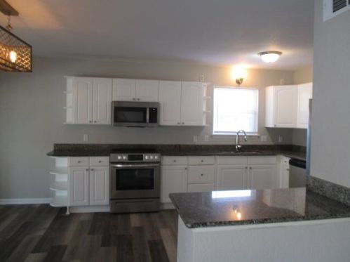 88 Berwick Cir, Shalimar FL  32579-1518 exterior