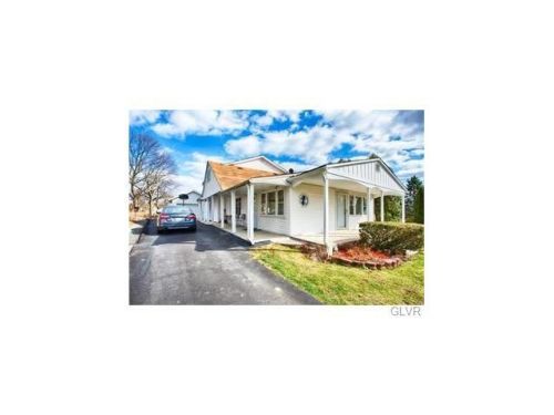 2857 Pacific Ave, Orefield, PA 18069-2447