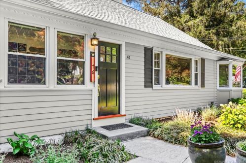 76 Opper Rd, Stamford, CT 06903-4703