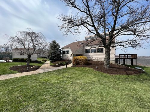 2926 Vista Ct, Covington KY  41017-3687 exterior