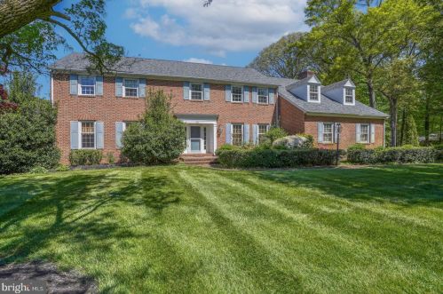 14 Crossley Dr, Dover, DE 19901-5802