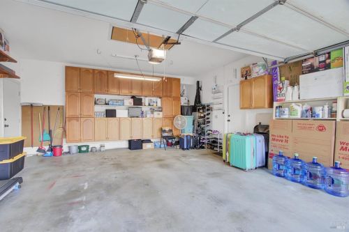 885 Turquoise St, Vacaville CA  95687-7810 exterior