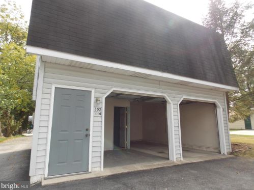 302 King St, Lees Cross Roads PA  17257-1612 exterior