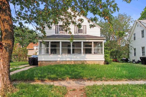 1741 Pine St, Beloit WI  53511-3539 exterior