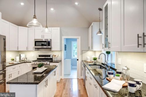 817 Bryn Mawr Ave, Newtown Square PA  19073-4333 exterior