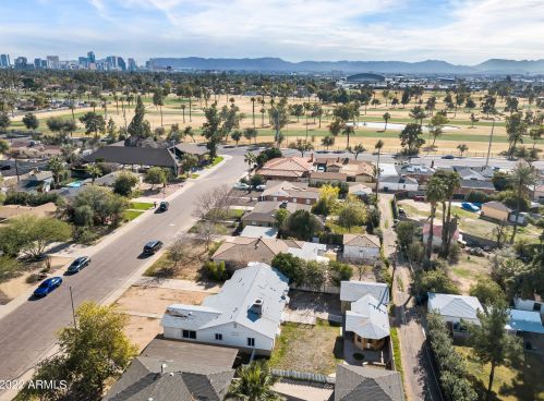 2930 17 Ave, Phoenix AZ exterior