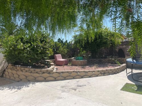 1061 Tepee Ln, Perris CA  92570-1749 exterior