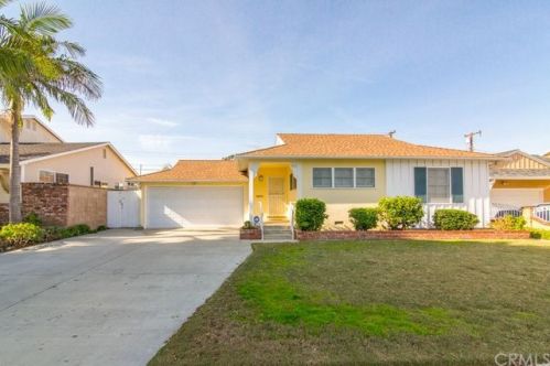 915 Washington Ave, Fullerton, CA 92832-2835