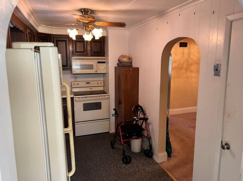 11 1st Ave, Greenville PA  16125-1834 exterior