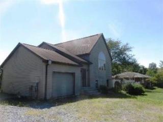 2934 Tunnel Hill Rd, Lebanon, PA 17046-2648
