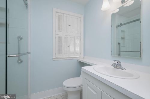 4510 46th St, Washington DC 20016-4476 exterior