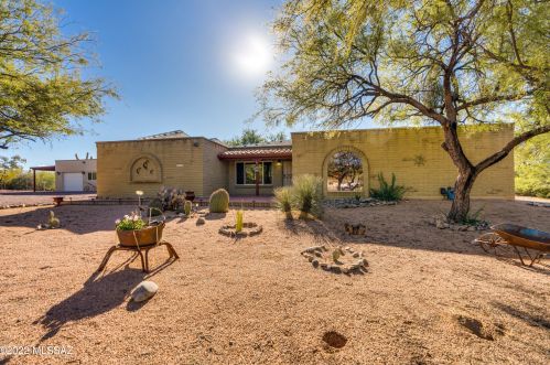 11240 Stetson Pl, Tucson, AZ 85749-9550