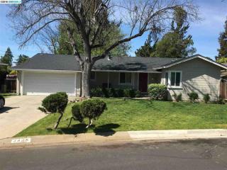 1445 Davis Ave, Concord, CA 94518-1203