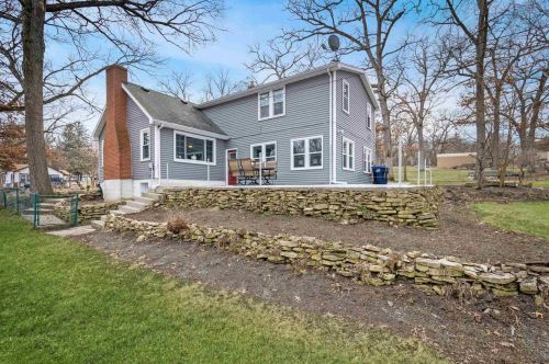 110 Chippewa Dr, Edgerton WI  53534-9327 exterior