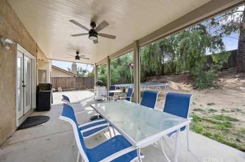 33645 Breckenridge Trl, Wildomar CA  92595-8482 exterior