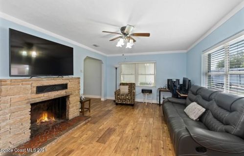 212 Olmstead Dr, Titusville, FL 32780-5732