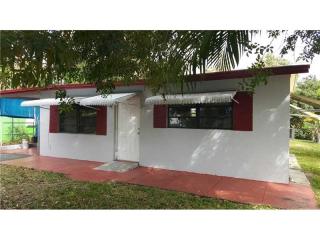 6109 Madison St, Hollywood, FL 33023-1352