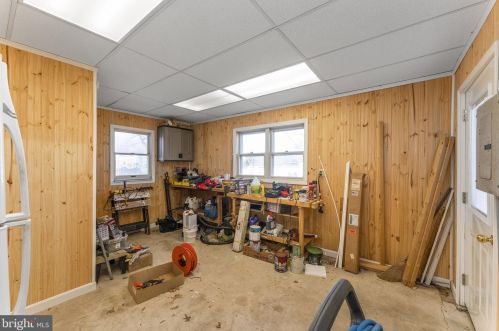 2221 Swamp Pike, Gilbertsville PA  19525-9654 exterior