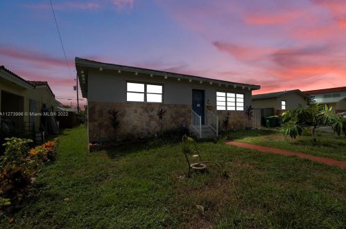 34 3rd Ter, Dania Beach, FL 33004-4128