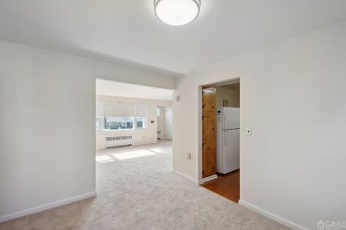 310 Green St, Woodbridge NJ  07095-2044 exterior