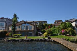 11112 Rainier Ave, Seattle WA  98178-3328 exterior