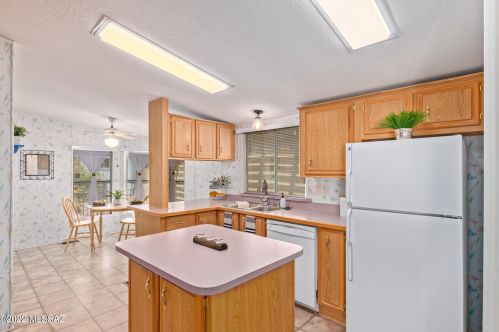 7720 Touchstone St, Tucson AZ 85735-9046 exterior