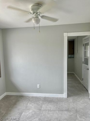 21 Lincoln Ave, Lehigh Acres FL 33936-1454 exterior