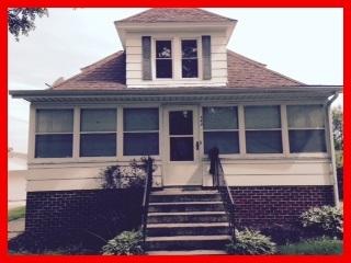 469 Madison St, Waterloo WI  53594-1235 exterior