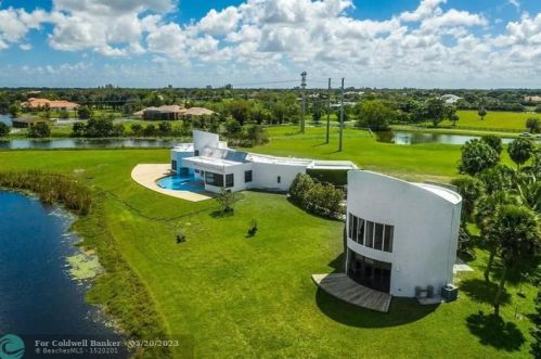 10751 Ln Reina Rd, Delray Beach FL  33446-2728 exterior