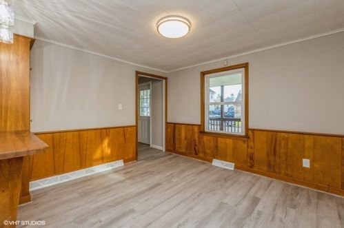 522 Wildwood Ave, New Castle PA  16105-2440 exterior