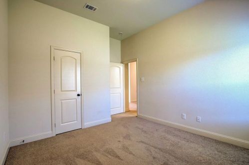 1505 Nathan Cir, Greenville TX  75402-7606 exterior