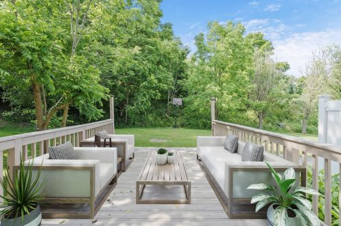 801 Chelsea Dr, Imperial PA  15126-9298 exterior