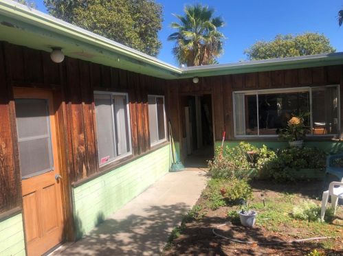2264 Dryden Rd, El Cajon CA  92020-2824 exterior