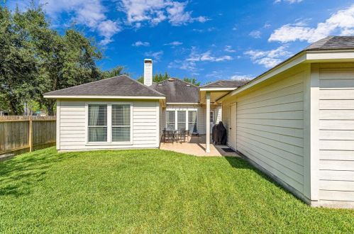 4902 Lk Catherine Ct, Richmond TX 77407-7990 exterior