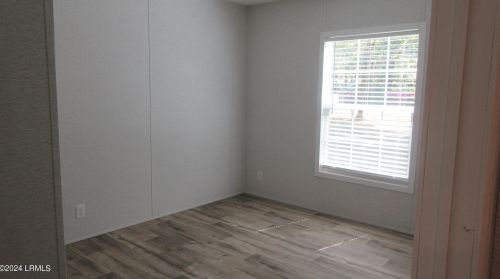 1614 Columbia Dr, Beaufort SC 29906-9725 exterior