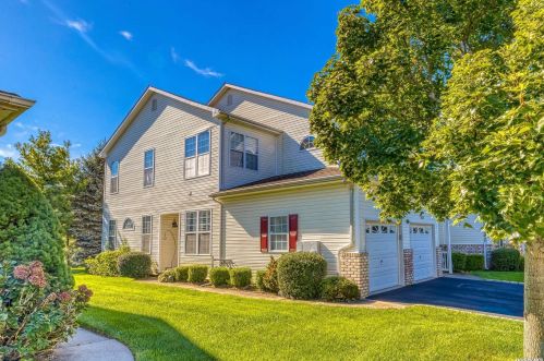 16 Constantine Way, Mount Sinai, NY 11766-3000