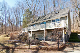 195 Middlesex Ave, Chester, CT 06412-1221