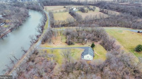 63 Willow Mill Park Rd, Navy Sup Dpt PA  17050-1757 exterior