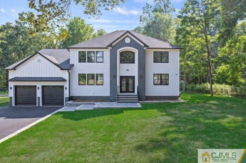137 Church Ln, East Brunswick, NJ 08816-2409