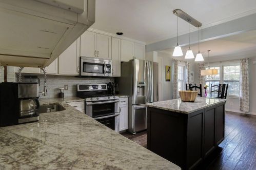 10 Carl Brandt Dr, Shalimar FL  32579-1203 exterior