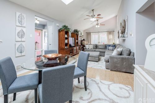 31 Portsmouth Dr, Old Bridge NJ  08857-3116 exterior