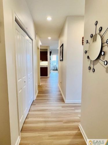 541 Doral Ct, Piscataway NJ  08854-6703 exterior